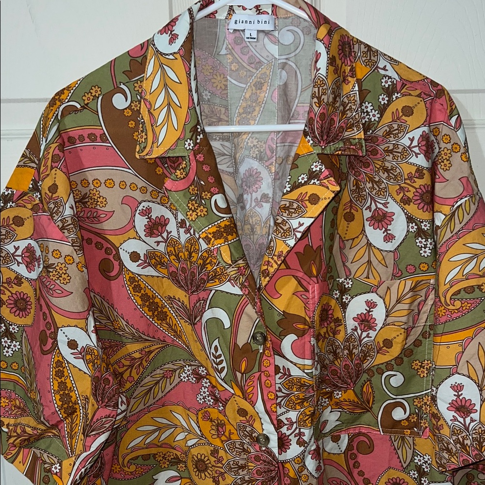 Gianni Bini Multicolor Paisley Shirt